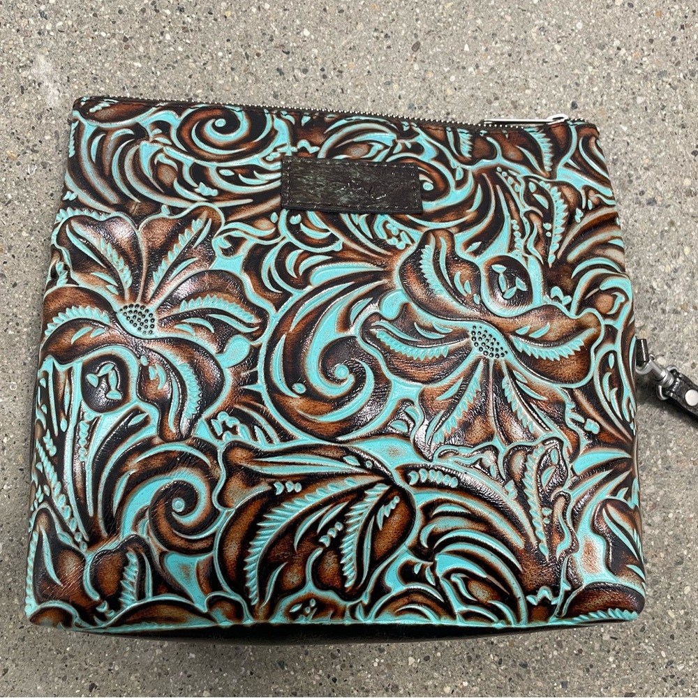 Patricia Nash Turquoise Tooled Cassini Leather Wristlet